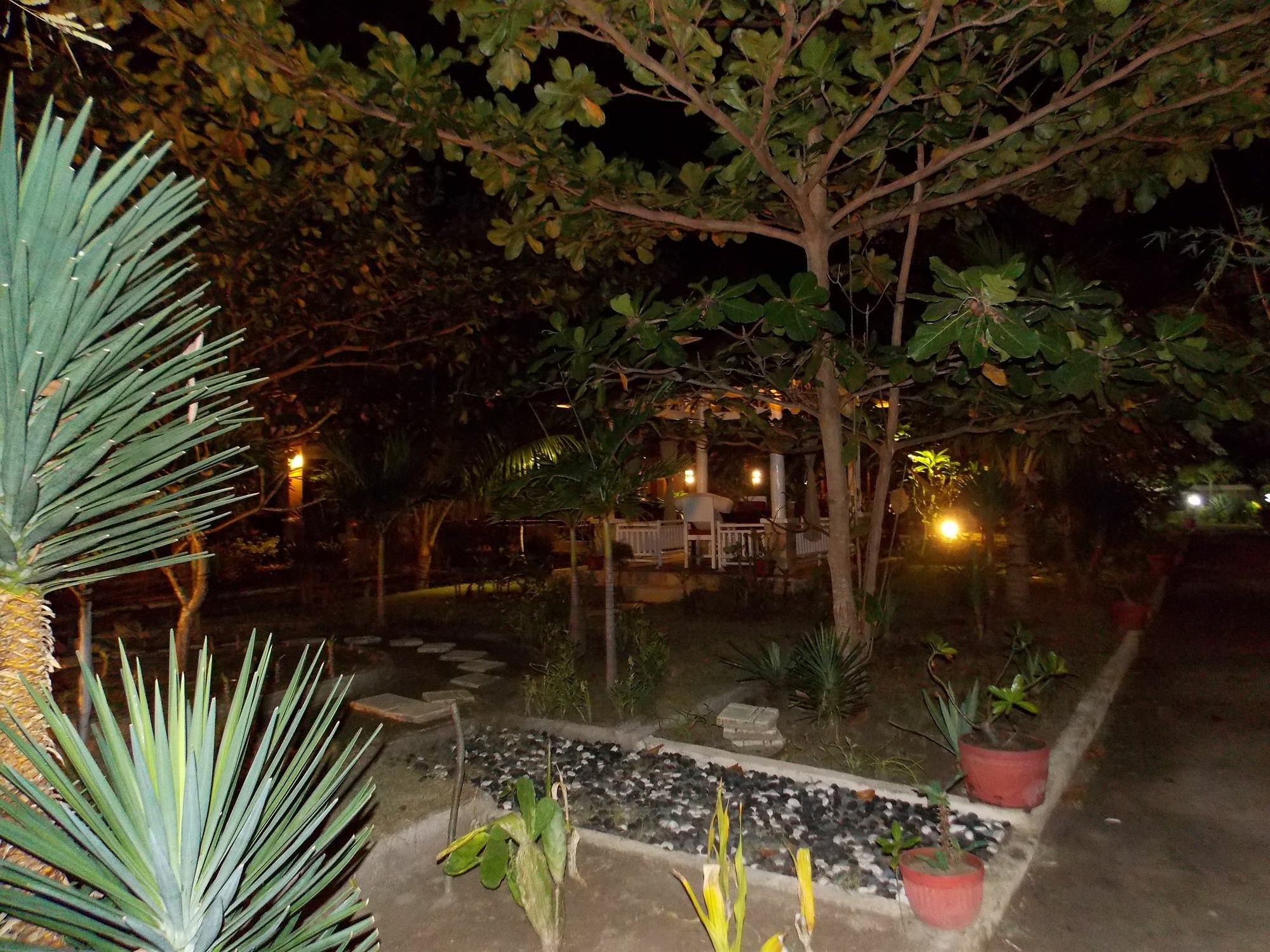 Tropical Hideaways Resort กิลิเมโน ภายนอก รูปภาพ